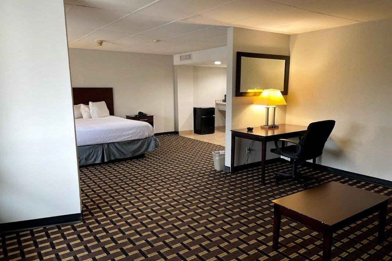Days Inn By Wyndham Fort Wright Cincinnati Area Eksteriør billede