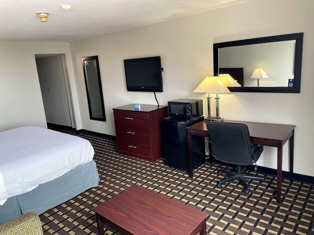Days Inn By Wyndham Fort Wright Cincinnati Area Eksteriør billede