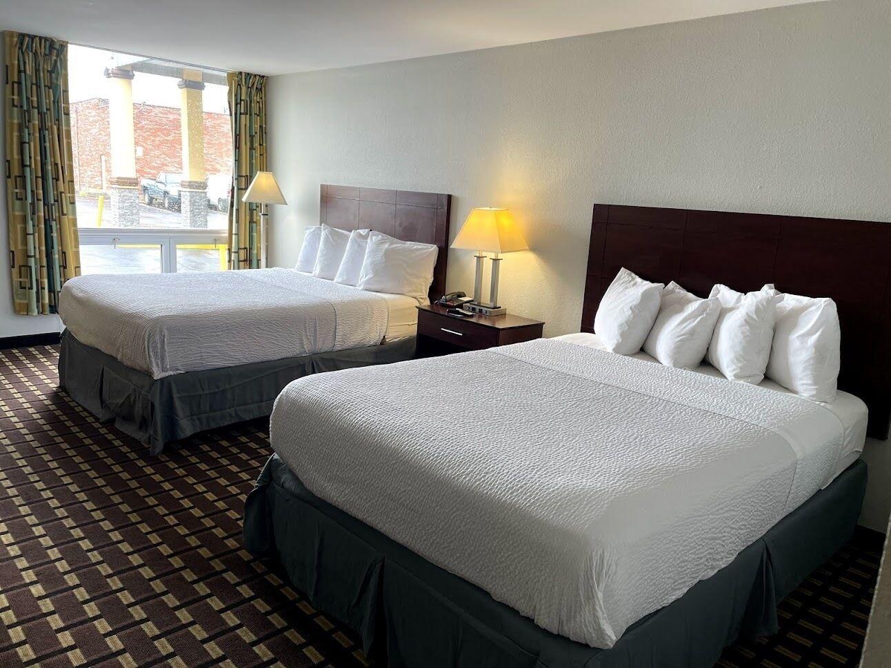 Days Inn By Wyndham Fort Wright Cincinnati Area Eksteriør billede