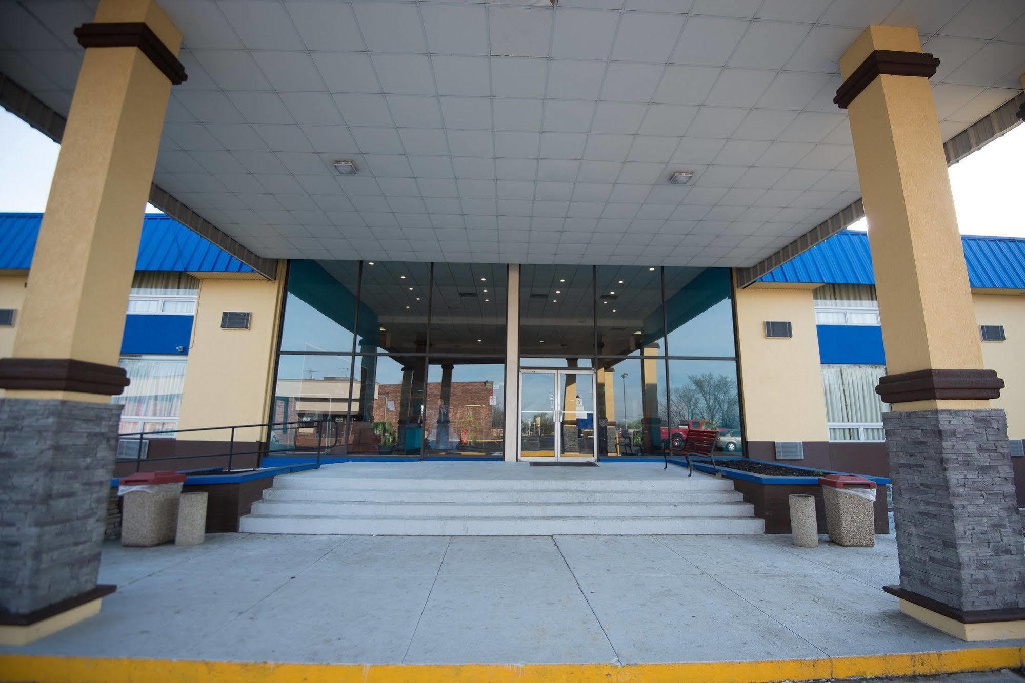 Days Inn By Wyndham Fort Wright Cincinnati Area Eksteriør billede